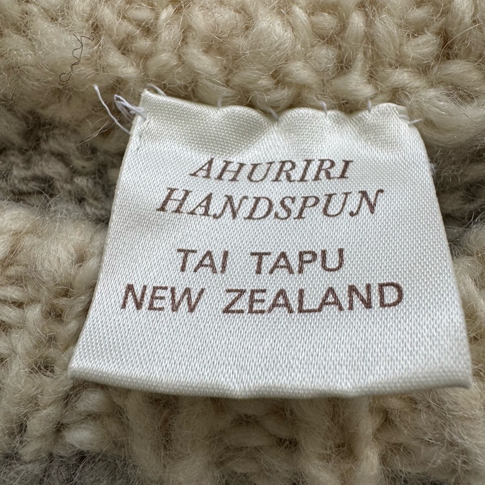{Ahuriri Handspun} New Zealand Wool Sweater - Picture 3 of 4